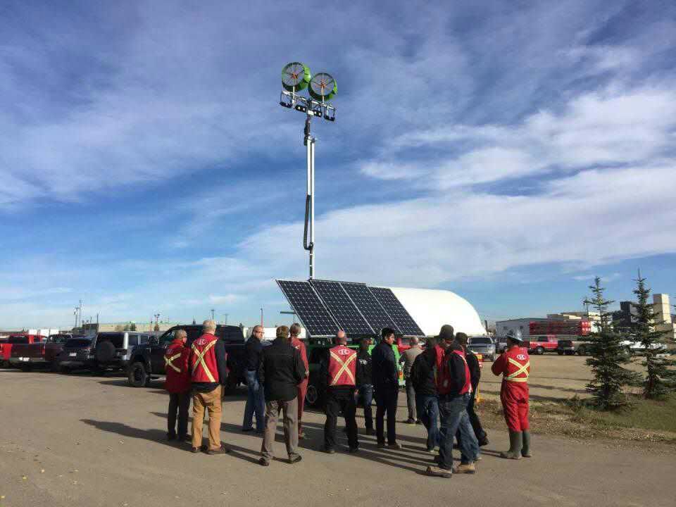 Como ajudar os clientes oferecendo soluções com o menor orçamento possível.